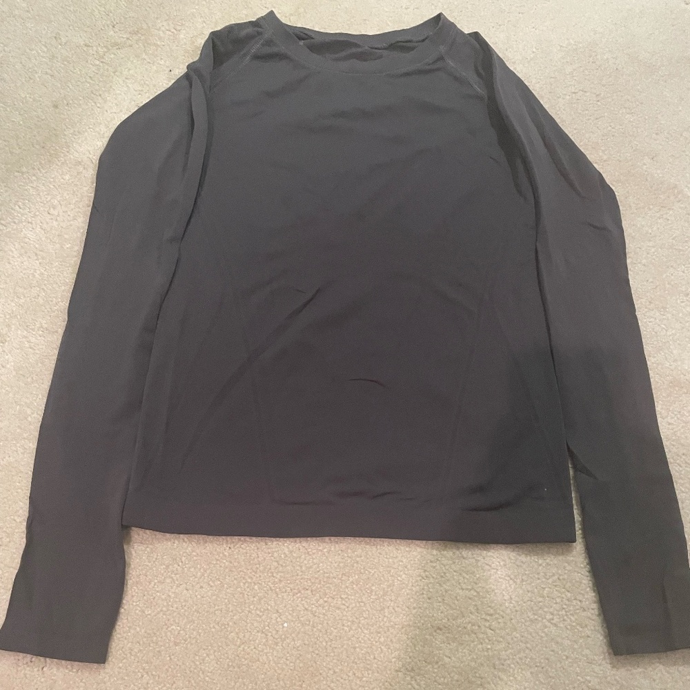 Athlete long sleeve momentum tee